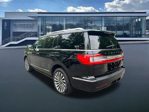 Used 2021 Lincoln Navigator Reserve AWD/4WD image 6