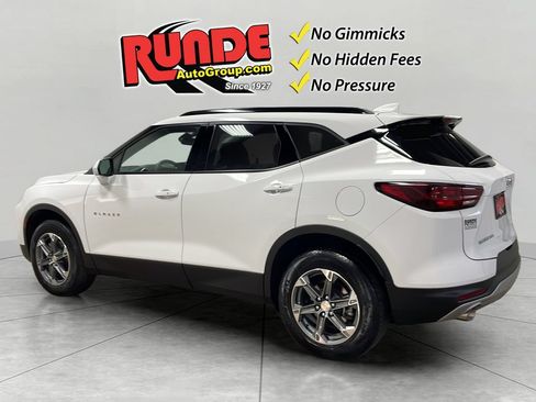 Used 2023 Chevrolet Blazer LT w/ Convenience Package AWD/4WD image 3