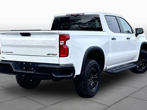 Used 2025 Chevrolet Silverado 1500 ZR2 w/ Technology Package AWD/4WD image 13