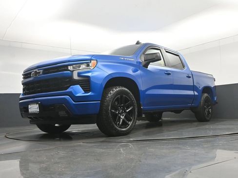 Used 2023 Chevrolet Silverado 1500 RST AWD/4WD image 56