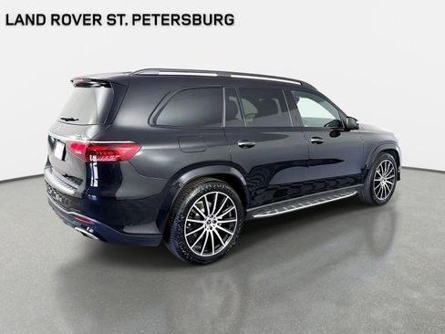 Used 2024 Mercedes-Benz GLS 580 4MATIC image 6