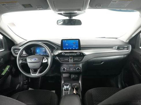 Certified 2025 Ford Escape Active AWD/4WD image 16