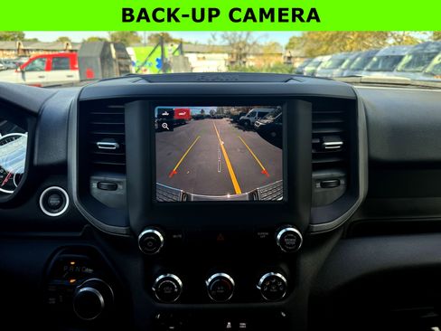 Used 2024 RAM 2500 Tradesman w/ Chrome Appearance Group image 21