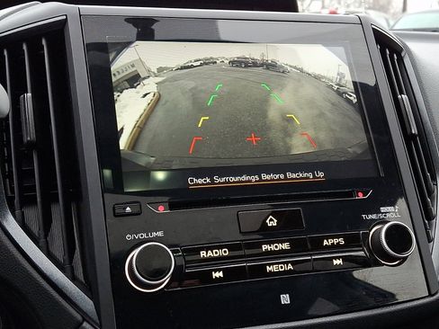 Used 2021 Subaru Crosstrek 2.5i Sport w/ Moonroof Package image 18