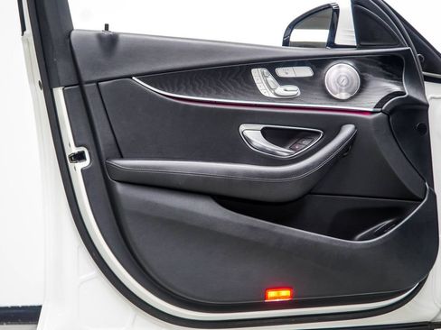 Used 2023 Mercedes-Benz E 350 Sedan image 38