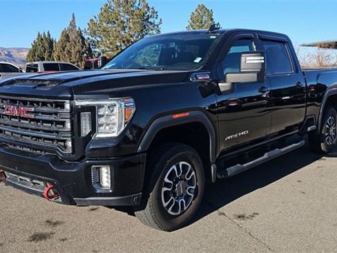 Used 2022 GMC Sierra 2500 AT4 w/ Gooseneck/5TH Wheel Package image 4