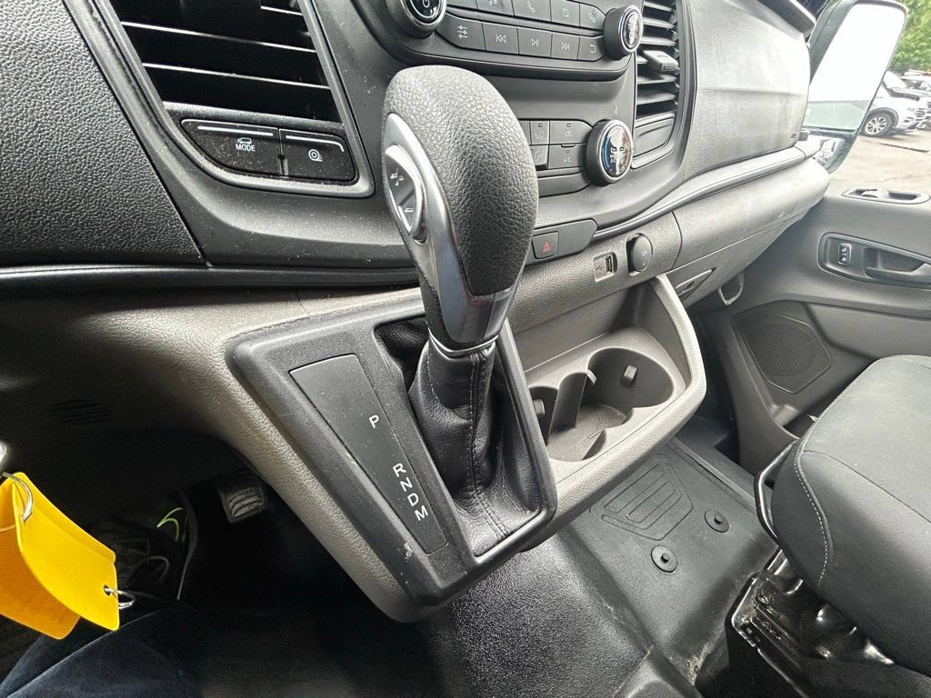 Certified 2025 Ford Transit 250 Low Roof w/ Exterior Upgrade Package RWD image 23