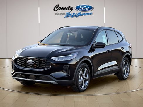 New 2026 Ford Escape ST-Line w/ Cold Weather Package image 2
