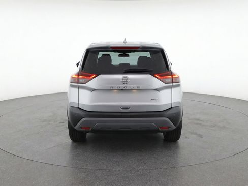 Used 2025 Nissan Rogue SV FWD image 7