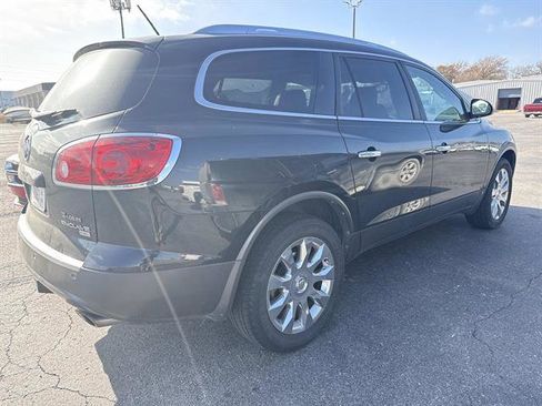 Used 2010 Buick Enclave CXL w/ Trailering Provision Package image 4