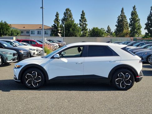 Certified 2024 Hyundai Ioniq 5 SEL RWD image 3