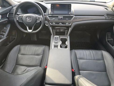 Used 2019 Honda Accord Touring image 24