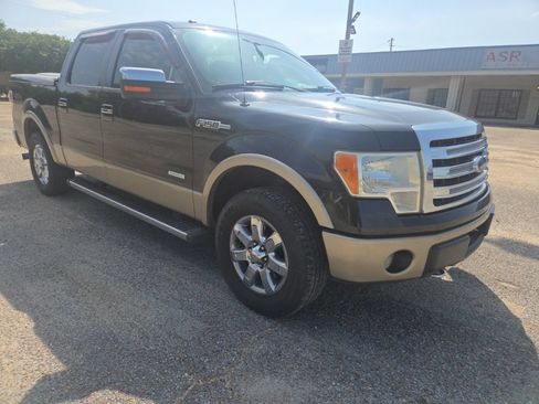Used 2013 Ford F150 Lariat w/ Lariat Chrome Pkg AWD/4WD image 17