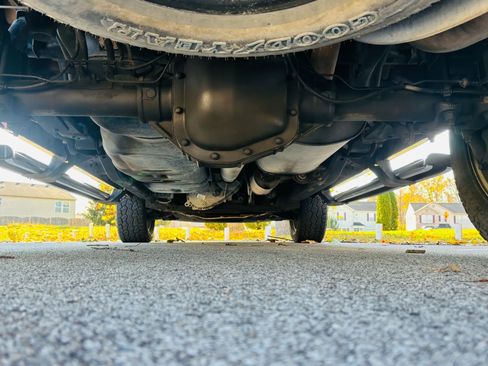 Used 2014 Ford F150 Lariat w/ Equipment Group 502A Luxury image 15