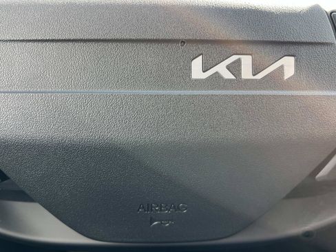 New 2026 Kia Sportage S AWD/4WD image 22