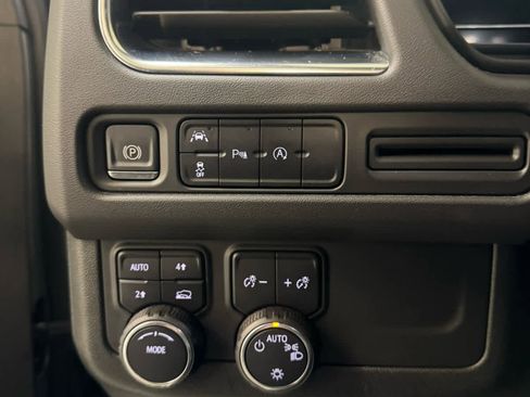 Certified 2024 Chevrolet Tahoe LT image 15