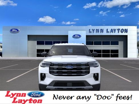 New 2025 Ford Explorer Active w/ Active Comfort Package RWD image 6