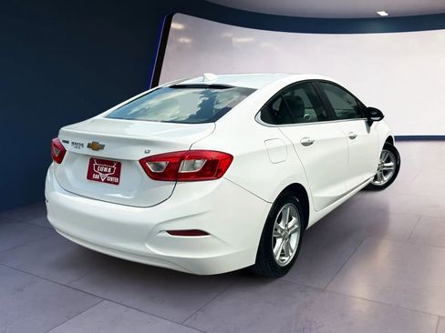 Used 2016 Chevrolet Cruze LT w/ Sun And Sound Package image 5