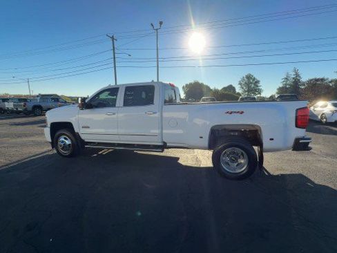 Certified 2019 Chevrolet Silverado 3500 High Country w/ Duramax Plus Package image 6