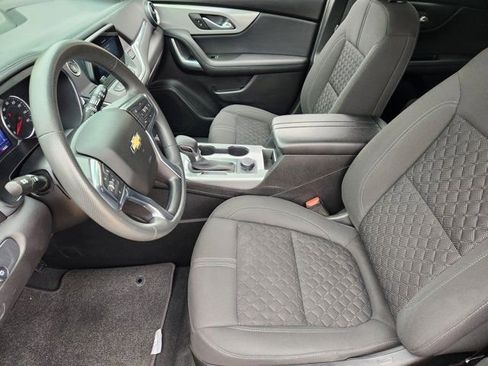 Used 2022 Chevrolet Blazer LT image 4
