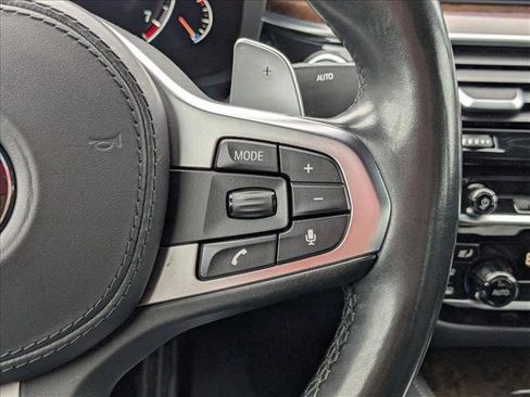 Used 2019 BMW M550i xDrive image 13