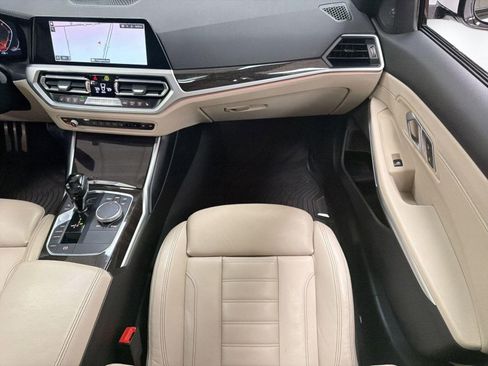 Used 2020 BMW 330i xDrive Sedan w/ M Sport Package AWD/4WD image 29