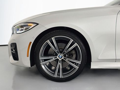 Used 2021 BMW 330i Sedan w/ M Sport Package RWD image 10