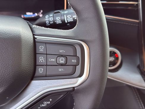 New 2026 Jeep Grand Wagoneer Limited image 29