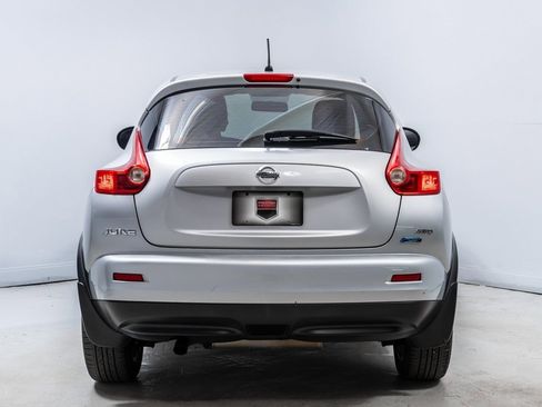 Used 2014 Nissan Juke S image 6