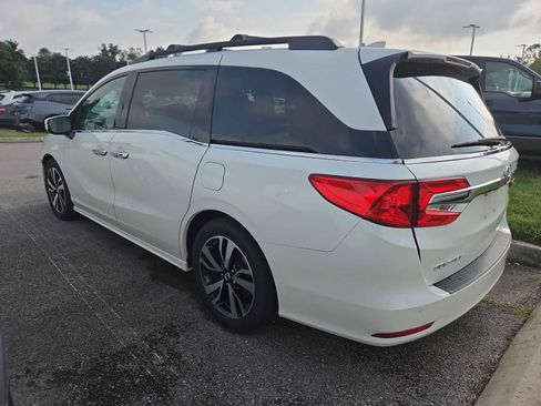 Used 2019 Honda Odyssey Elite image 3