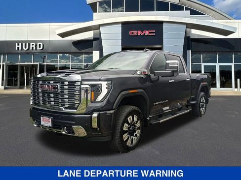 New 2025 GMC Sierra 2500 Denali w/ Denali Reserve Package image 8