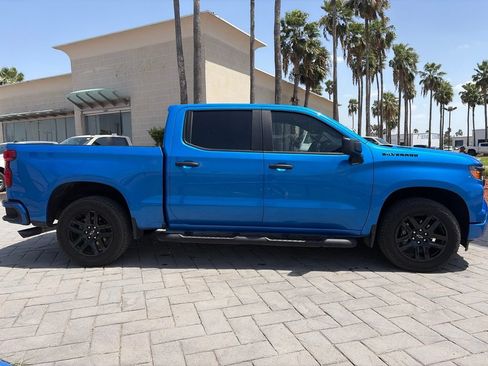 Used 2026 Chevrolet Silverado 1500 Custom w/ Turbomax Blackout Package RWD image 3