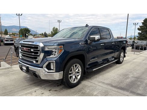 Used 2020 GMC Sierra 1500 SLT w/ SLT Premium Plus Package AWD/4WD image 3