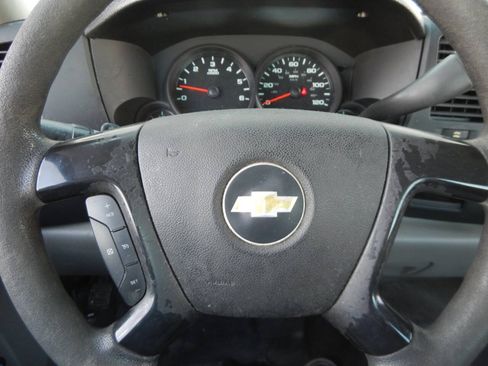 Used 2012 Chevrolet Silverado 1500 W/T RWD image 32