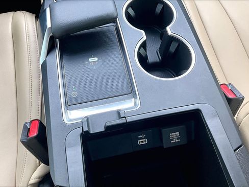 Used 2022 Acura MDX image 39