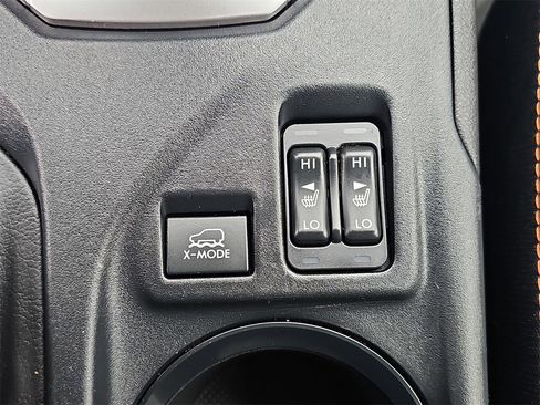 Certified 2021 Subaru Crosstrek 2.0i Premium w/ Moonroof Package image 32