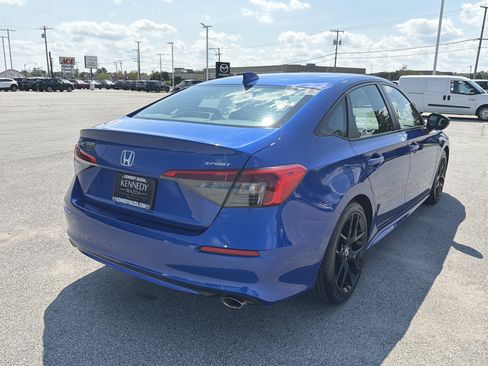 Used 2022 Honda Civic Sport image 5