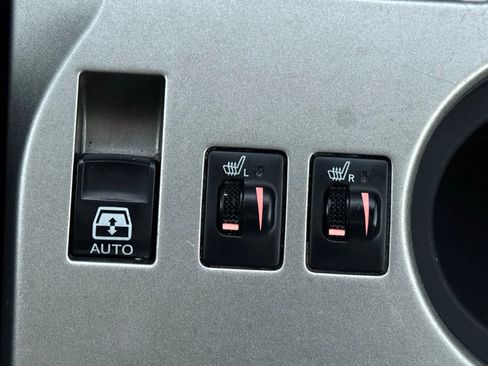 Used 2010 Toyota 4Runner SR5 image 40