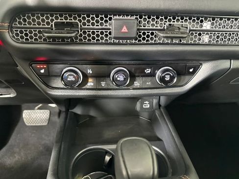Used 2025 Honda HR-V Sport image 23