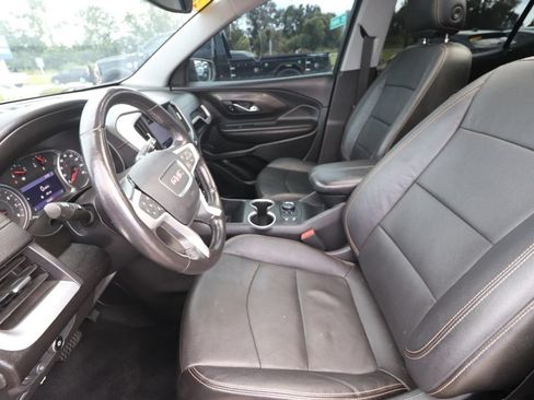 Used 2021 GMC Terrain SLT w/ Elevation Edition FWD image 2