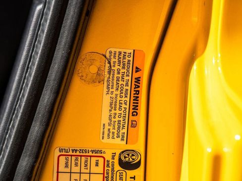 Used 2006 Ford GT image 84