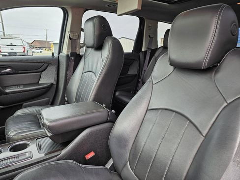 Used 2015 Chevrolet Traverse LTZ image 8