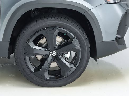 New 2025 Volkswagen Taos SEL image 53