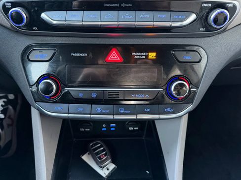 Used 2017 Hyundai Ioniq SEL image 21