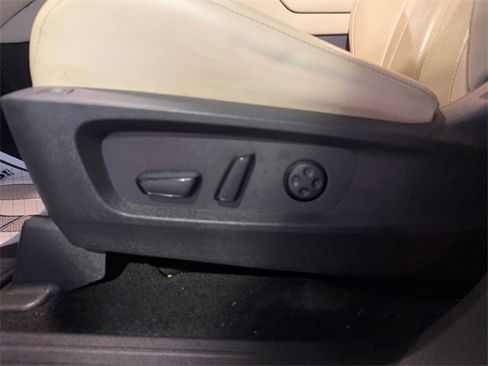 Used 2022 INFINITI QX60 Sensory w/ Vision Package image 11