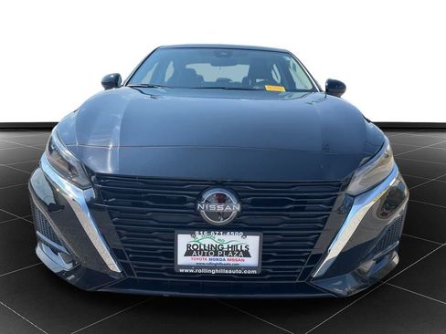 Used 2024 Nissan Altima 2.5 SL image 8