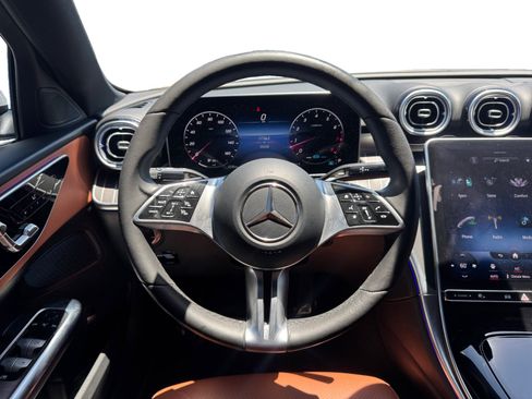 Used 2022 Mercedes-Benz C 300 Sedan image 12
