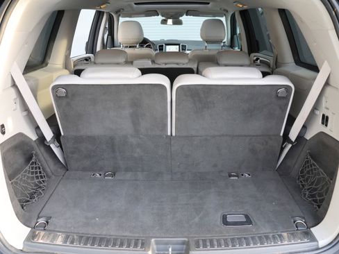 Used 2016 Mercedes-Benz GL 450 4MATIC image 36