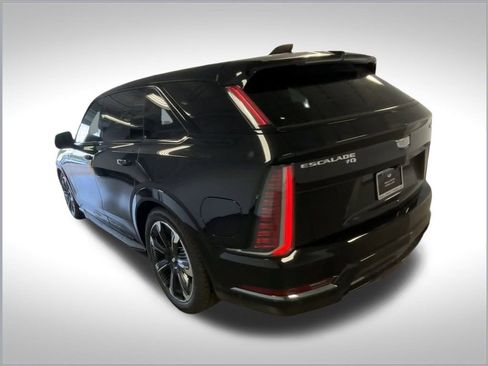 New 2025 Cadillac Escalade IQ Sport 1 image 8