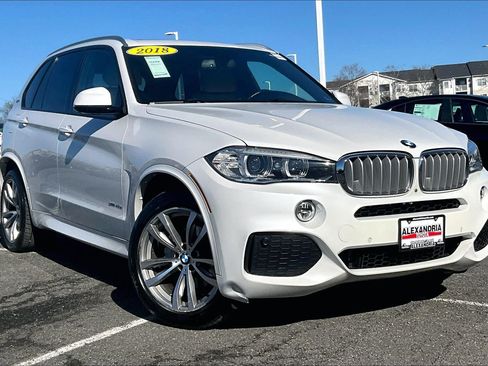 Used 2018 BMW X5 xDrive40e w/ M Sport Package image 2